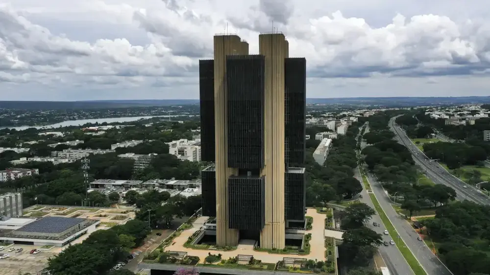 Copom corta Selic para 14% ao ano em queda de 0,25 ponto