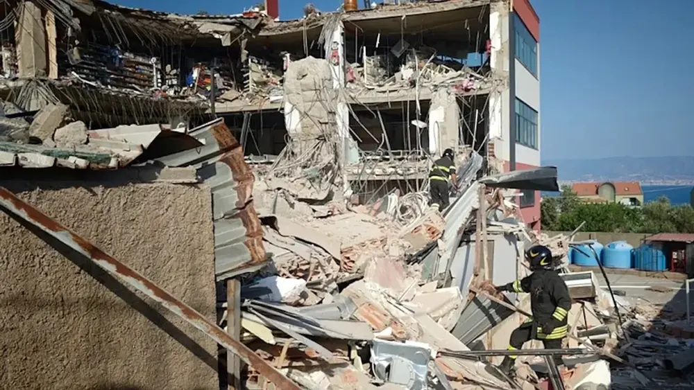 Terremoto de 4,7 atinge sul da Itália e fere oito pessoas